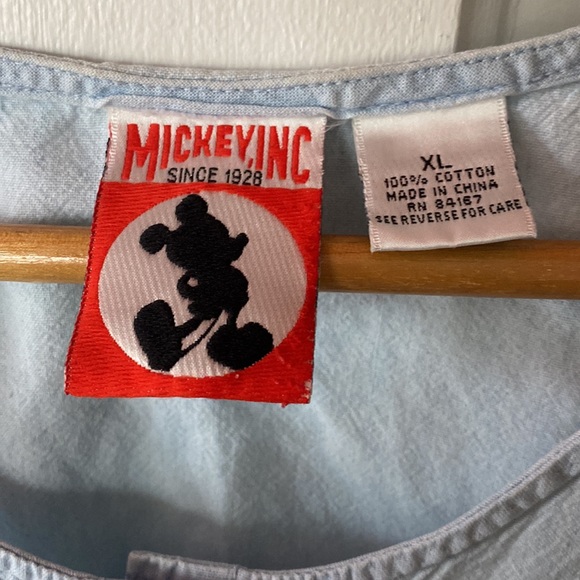 Mickey Inc Vintage Whinnie The Pooh Embroidered Sleeveless Button Down size XL - Picture 3 of 5